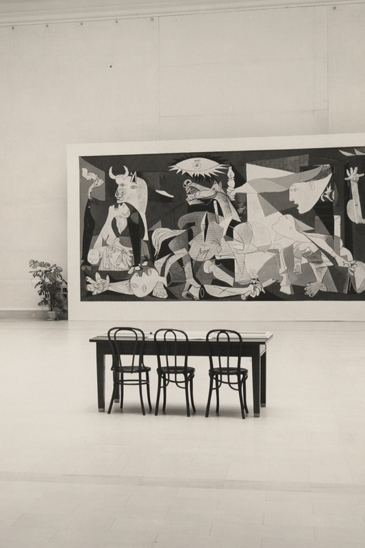 Pablo Picasso — Guernica