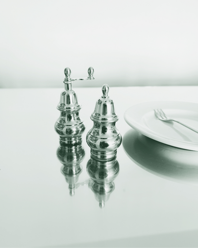 FIGARO: Silver-Plated Salt & Pepper Mills