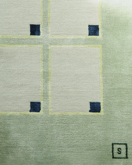 Detail of the Gray rug showing bamboo silk sheen against New Zealand wool ground