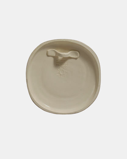 Base of Picasso Jacqueline's Profile ceramic showing Empreinte Originale de Picasso and Madoura Plein Feu stamps, 1956.